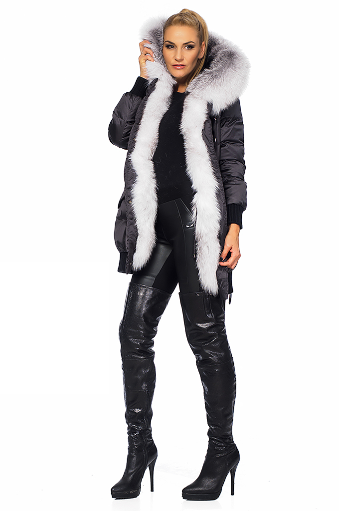 Ladies' feather jacket with fox